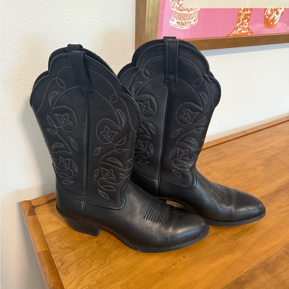 Ariat Heritage R Toe Western Boot Womens cowboy 8.5 B excellent condition